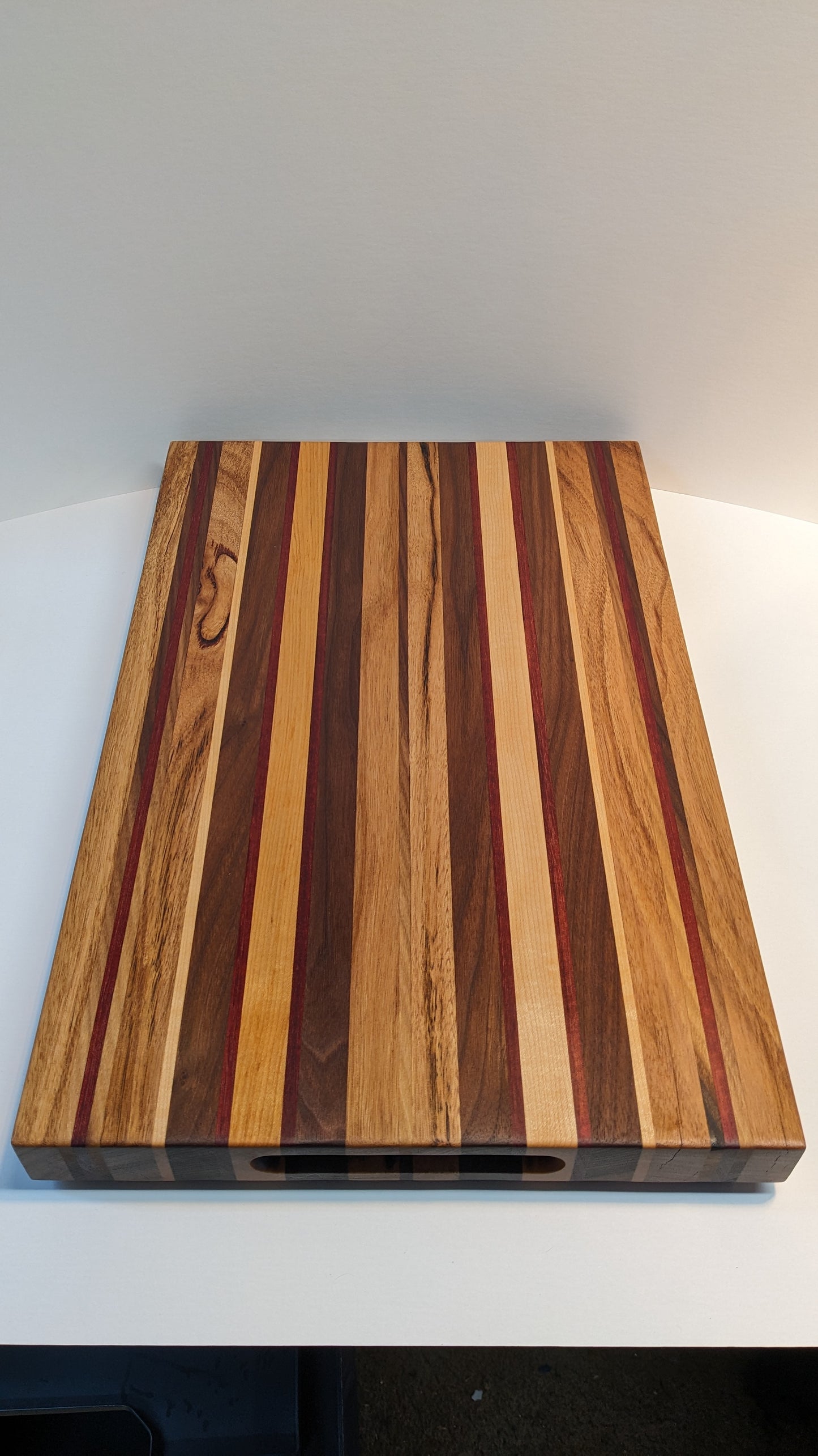 Premium Handcrafted Hardwood Chopping Board (40mm x 305mm x 460mm) with Complimentary Board Butter